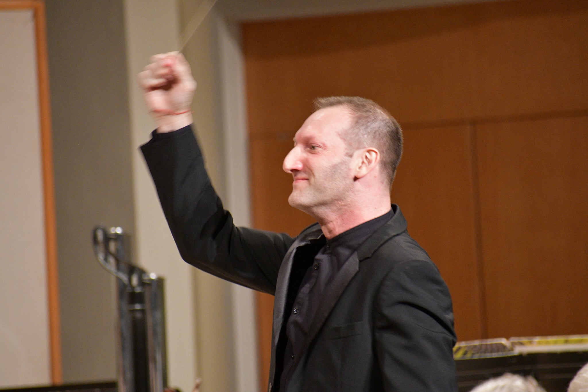 Artistic Director and Conductor Dr. Daniel Andai